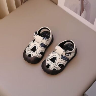 Breathable closed-toe non-slip toddler boys sandals