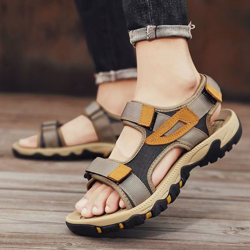 Summer casual velcro strap outdoor lightweight men sandals