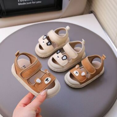 Closed-toe non-slip unisex toddler summer walking sandals