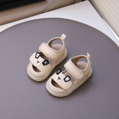 Closed-toe non-slip unisex toddler summer walking sandals
