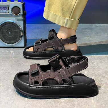 Fashion casual soft-sole outdoor summer beach sandals for men