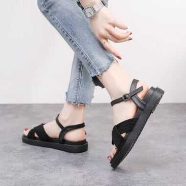 Flat outdoor casual summer versatile women sandals