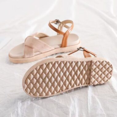 Flat outdoor casual summer versatile women sandals