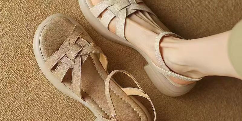 French retro leather platform strap women sandals for summer
