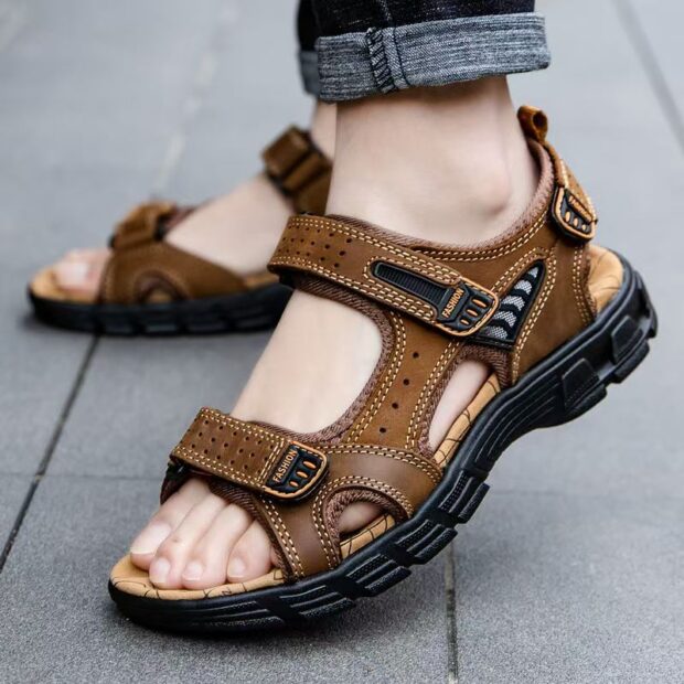 Genuine leather breathable outdoor anti-slip casual men sandals