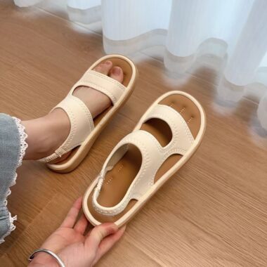 Genuine leather flat soft sole casual Roman women sandals