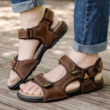 Durable leather velcro outdoor summer beach men sandals