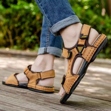 Durable leather velcro outdoor summer beach men sandals