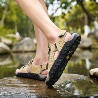Outdoor anti-slip durable summer sport men sandals
