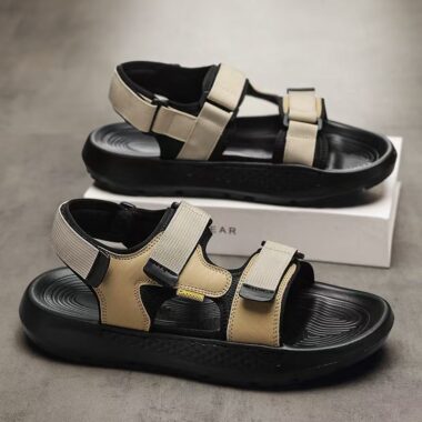 Outdoor anti-slip beach sport velcro summer men sandals