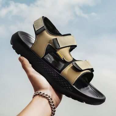 Outdoor anti-slip beach sport velcro summer men sandals