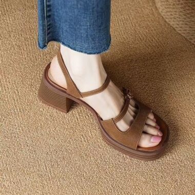 Retro chunky heel waterproof platform strap women sandals