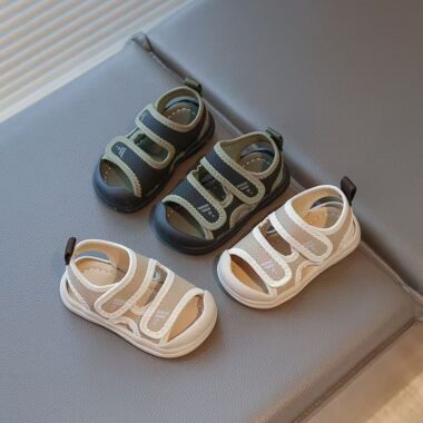 Soft sole closed-toe summer sandals for toddler boys