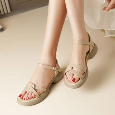 Soft leather low-heel non-slip summer women sandals