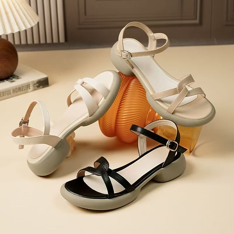 Soft leather low-heel non-slip summer women sandals