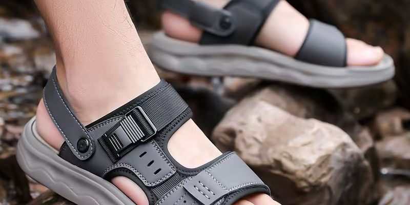 Soft sole anti-slip casual outdoor summer beach men sandals