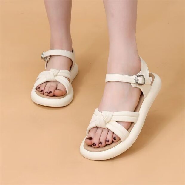 Soft non-slip flat summer women sandals for daily comfort