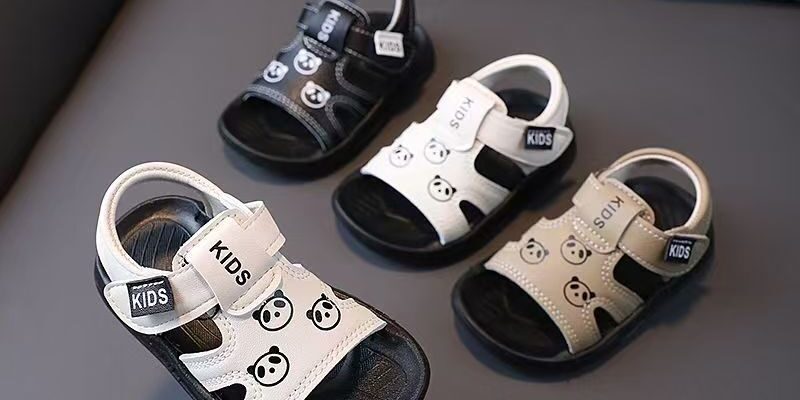 Soft sole breathable non-slip boys summer kids sandals