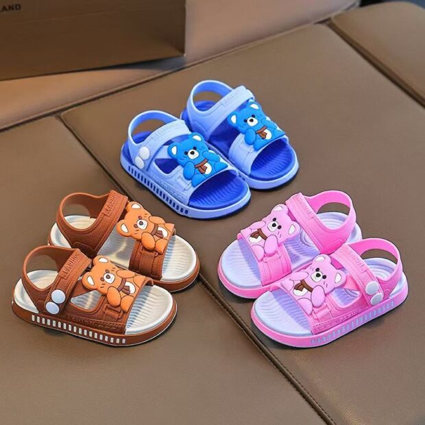 Soft waterproof cartoon non-slip unisex kids summer sandals