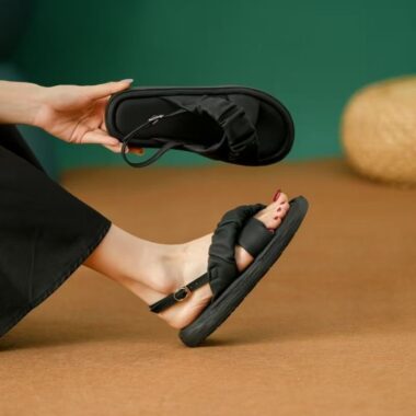 Ultra soft leather flat casual summer women sandals