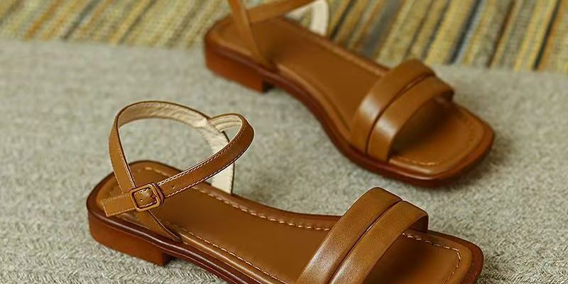 Vintage leather flat strap versatile casual women sandals