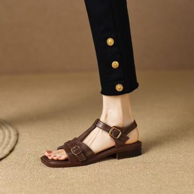 Vintage low heel genuine leather Roman women sandals